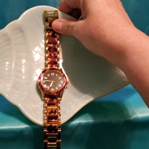 Womens 8" Tortoise and Gold Quartz Watch